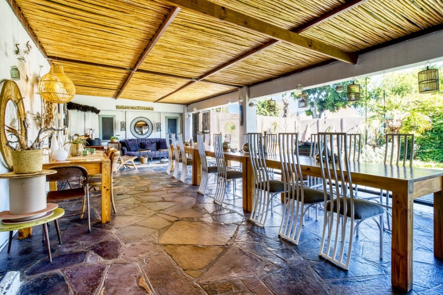 5 Bedroom Property for Sale in Panorama Western Cape